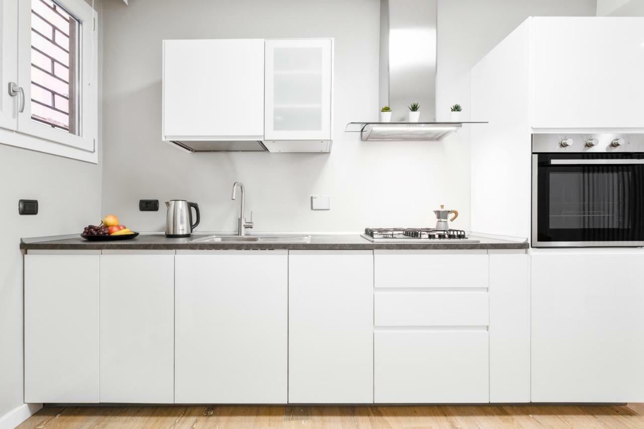 Duplex Luxurious Apt In The Heart Of Bologna Kültér fotó