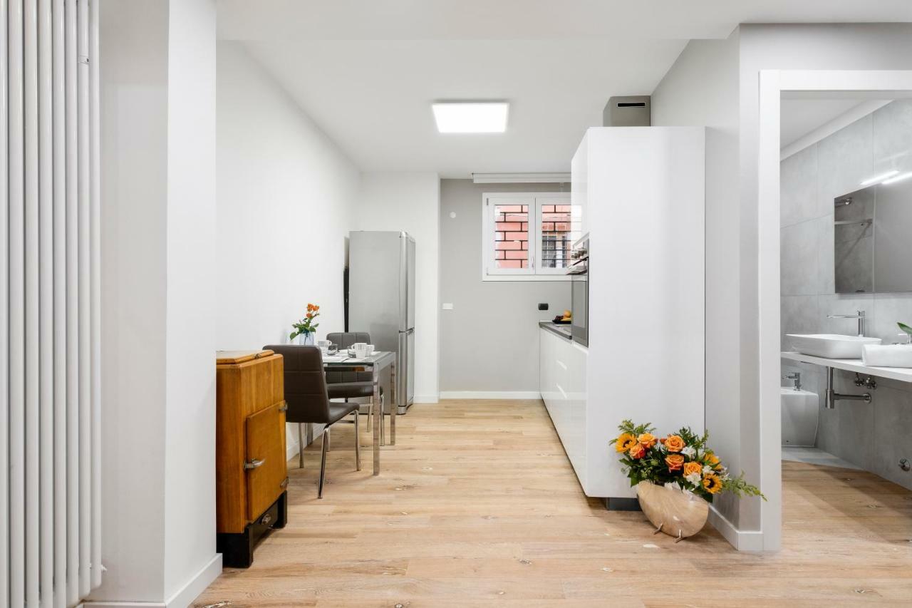 Duplex Luxurious Apt In The Heart Of Bologna Kültér fotó
