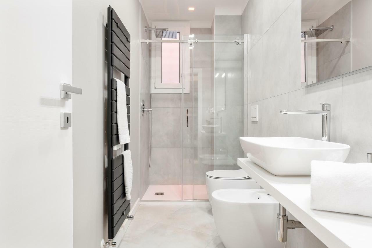 Duplex Luxurious Apt In The Heart Of Bologna Kültér fotó